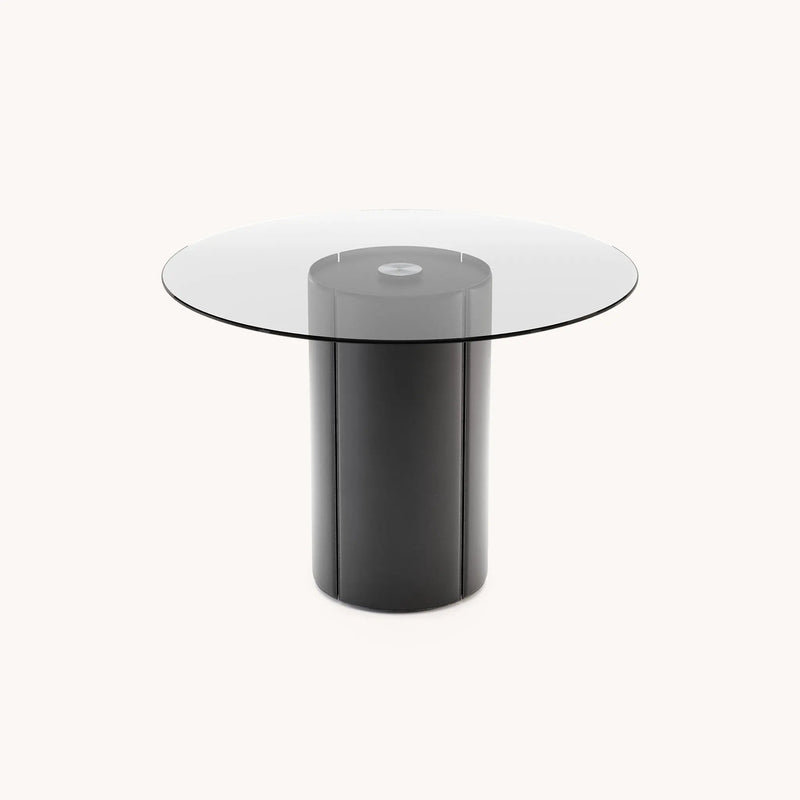 Mano Dining Table - boccainteriors