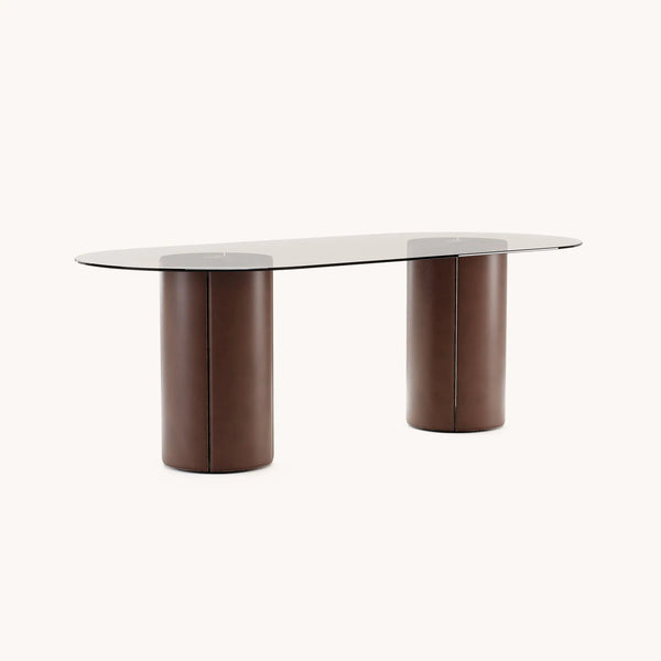 Mano Dining Table - boccainteriors