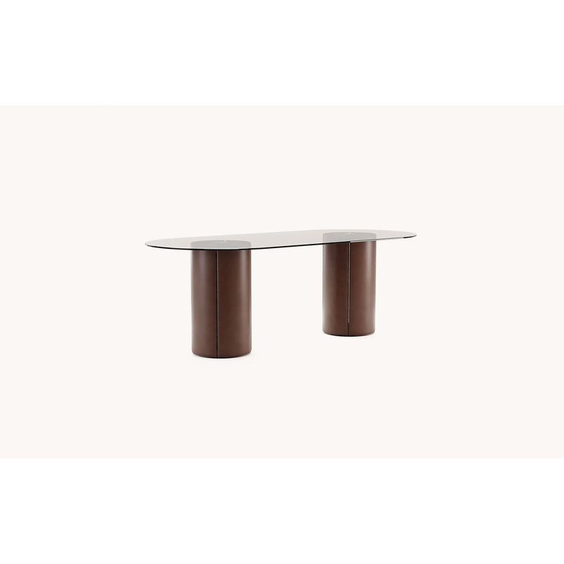 Mano Dining Table - boccainteriors